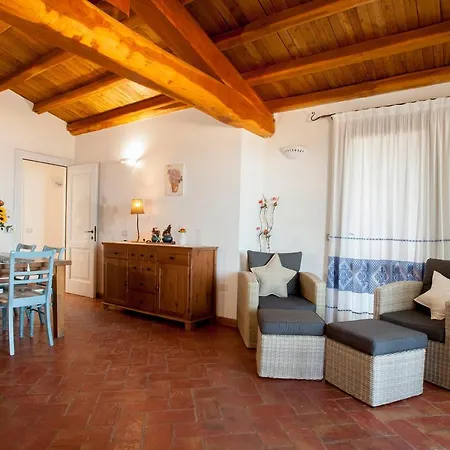 Βίλα Isuledda Lux San Teodoro (Sardinia)